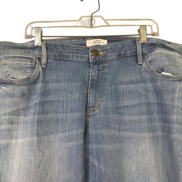 Loft Plus Size 20 Light Wash Denim Jeans With Rope Detail Accents at Ankles - Picture 10 of 10